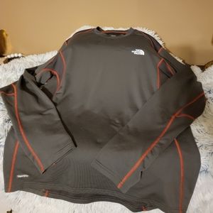 North Face Men's Long Sleeve Vapor Wick